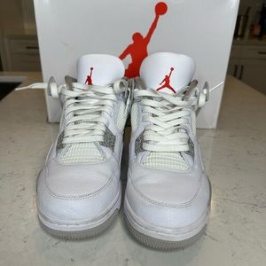 Air Jordan Retro 4 (White Oreos)